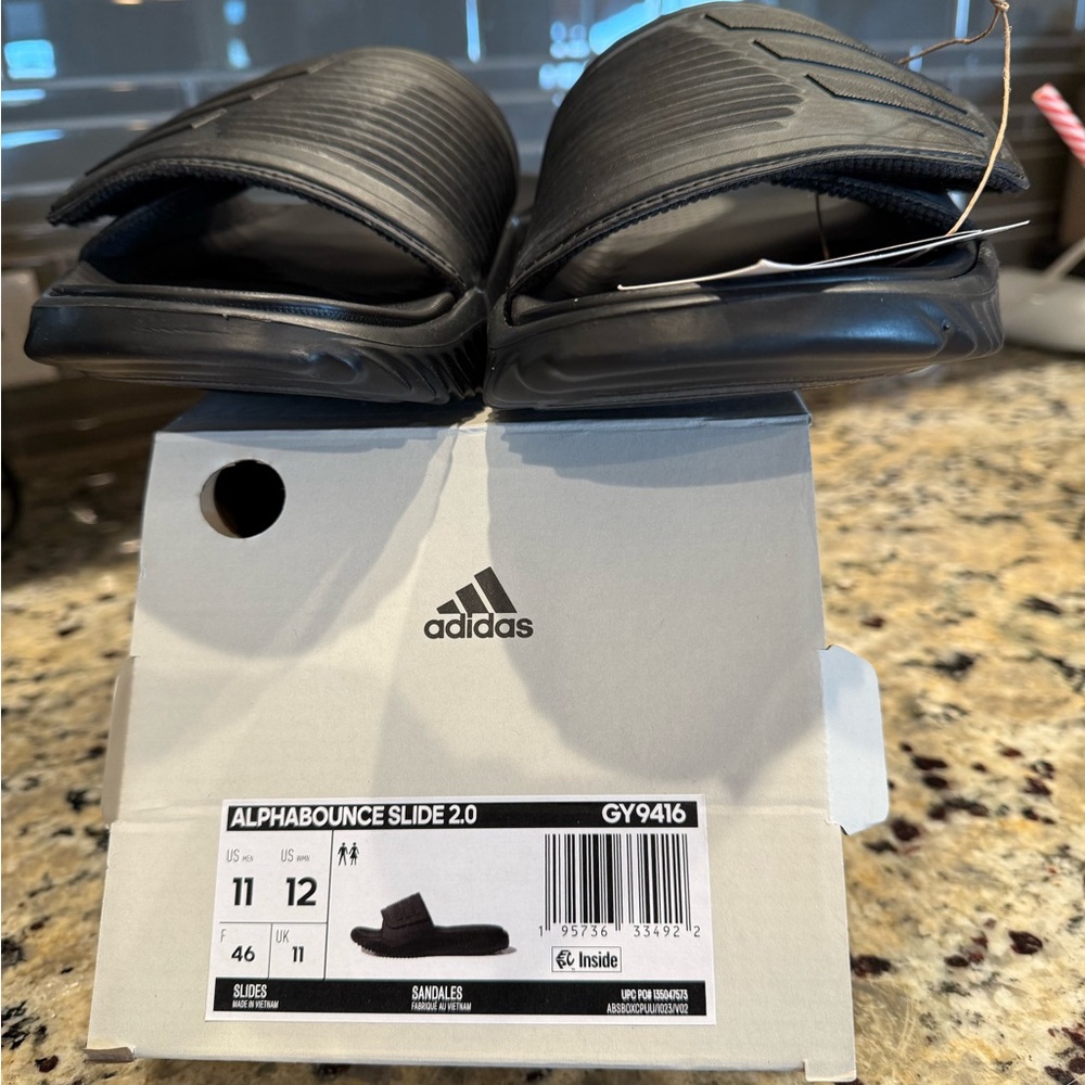 🖤🩶🤍MENS NEW IN BOX ADIDAS ALPHABOUNCE SLIDE 2.0 SIZE 11🤍🩶🖤